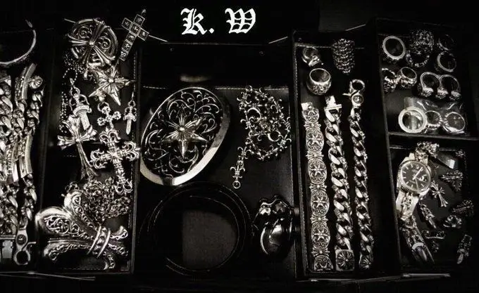 Chrome Hearts